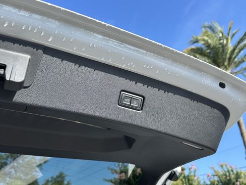 Certified 2023 Audi SQ8 Prestige w/ Prestige Package AWD/4WD image 12
