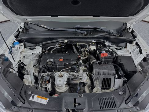 Certified 2023 Honda HR-V LX image 27