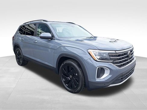 New 2026 Volkswagen Atlas SE AWD/4WD image 8