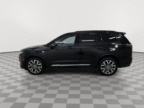 Certified 2025 Cadillac XT6 Sport w/ Platinum Package image 6