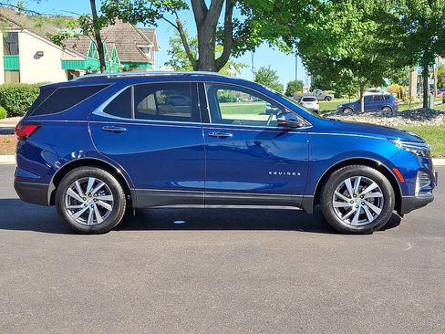 Certified 2022 Chevrolet Equinox Premier w/ LPO, Floor Liner Package FWD image 26