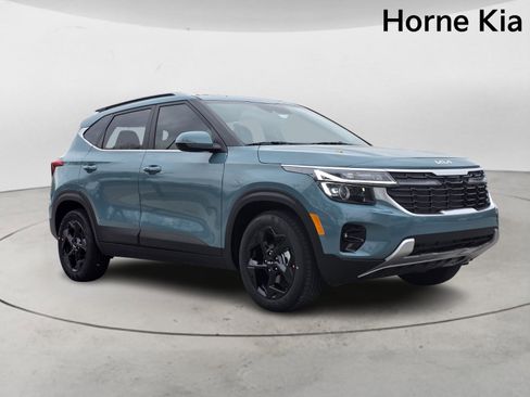 New 2026 Kia Seltos EX w/ EX Sunroof Package image 2