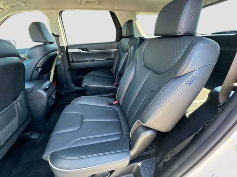 Used 2024 Hyundai Palisade SEL image 20