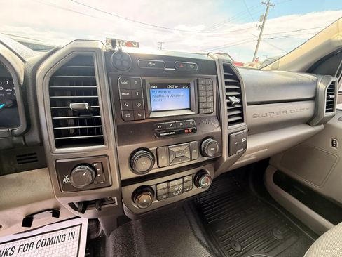 Used 2020 Ford F250 XL w/ Power Equipment Group AWD/4WD image 14