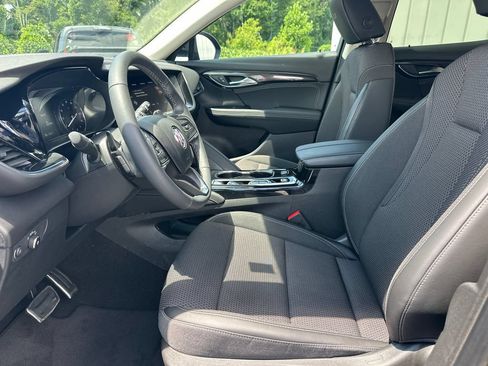 Used 2023 Buick Envision Preferred FWD image 10