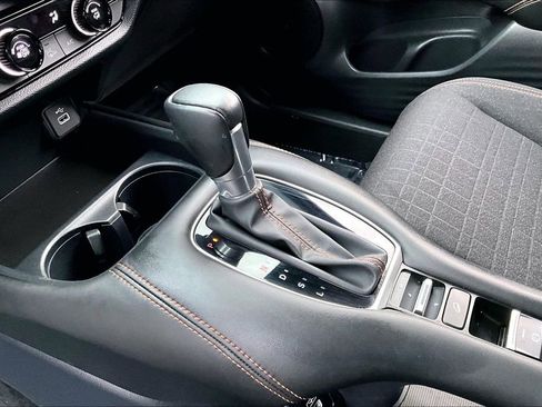 Used 2023 Honda HR-V Sport image 15