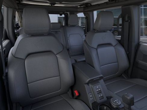 New 2026 Ford Bronco Big Bend w/ Black Diamond Package AWD/4WD image 9