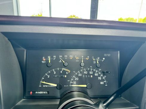 Used 1993 Chevrolet Silverado 3500 4x4 Extended Cab image 23