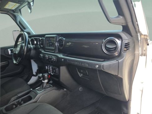 Used 2020 Jeep Wrangler Unlimited Sport image 25