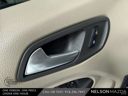 Used 2016 Ford Transit Connect XLT FWD image 18