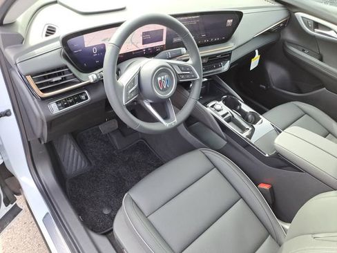 New 2026 Buick Envision Avenir image 17