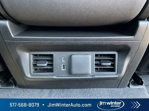 Used 2026 GMC Sierra 1500 SLT AWD/4WD image 16