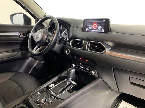 Used 2020 MAZDA CX-5 Touring image 29