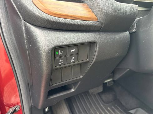 Used 2019 Honda CR-V Touring image 20