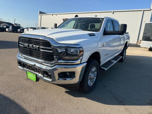 Used 2019 RAM 2500 Big Horn image 3
