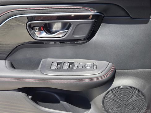 Certified 2025 Acura ADX A-Spec AWD/4WD image 13