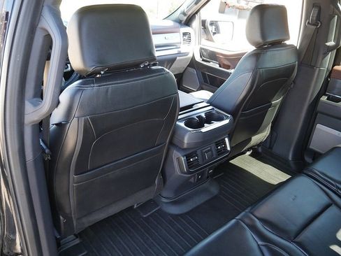 Used 2022 Ford F150 Lariat w/ Equipment Group 502A High image 16