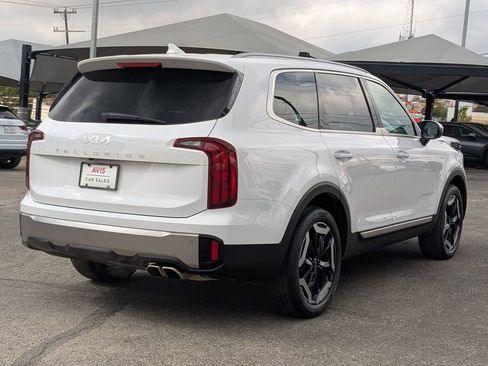 Used 2025 Kia Telluride S image 5