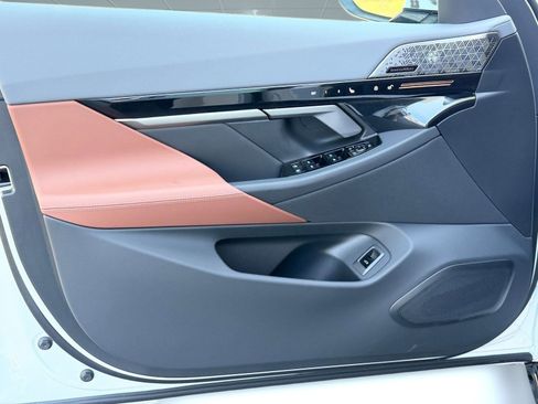 New 2026 BMW 530i w/ M Sport Package image 13