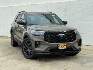 New 2026 Ford Explorer ST w/ Sun And Sound Package video 2