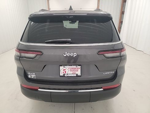 New 2025 Jeep Grand Cherokee L Limited w/ Luxury Tech Group II image 4