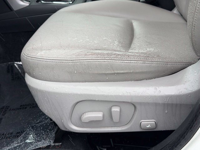 Used 2016 Subaru Forester 2.5i Touring w/ Eyesight & Navigation System AWD/4WD image 19