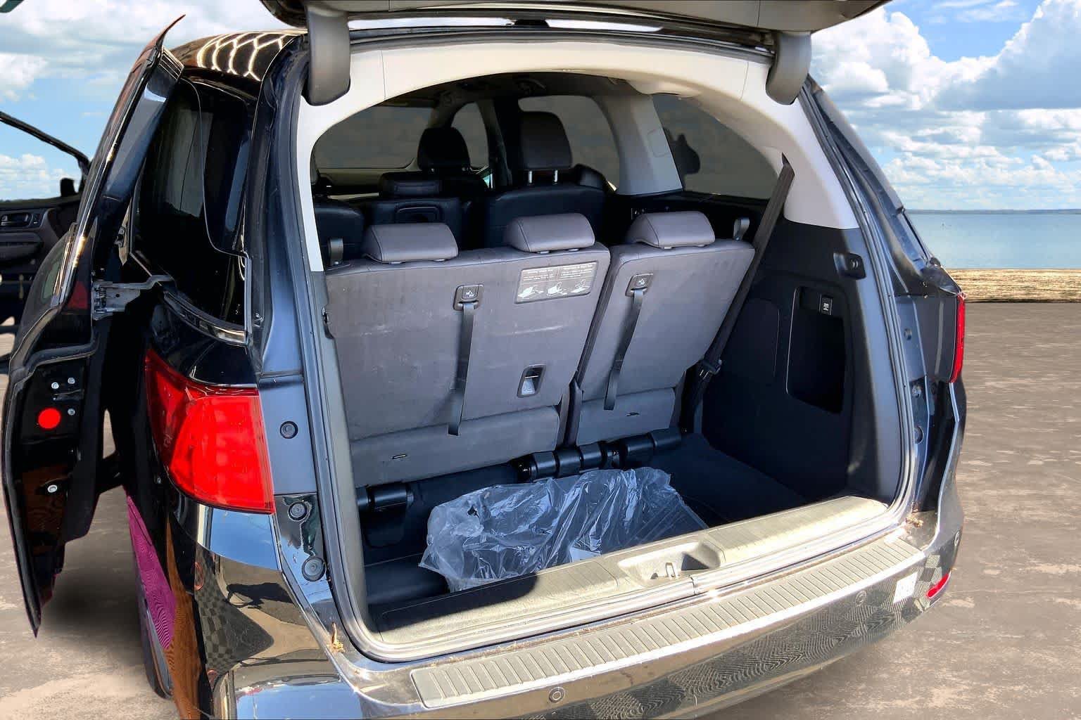 Used 2018 Honda Odyssey Touring image 18