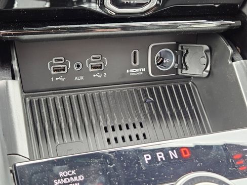 New 2026 Jeep Grand Cherokee Summit w/ Obsidian Package AWD/4WD image 20