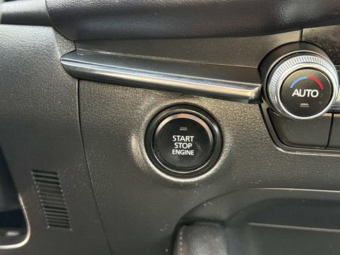 Used 2025 MAZDA MAZDA3 s image 18
