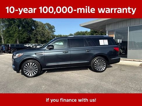 Used 2021 Lincoln Navigator L Reserve w/ Luxury Package AWD/4WD image 2