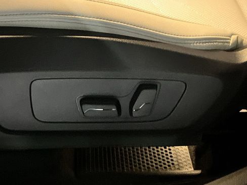 New 2026 BMW X1 xDrive28i w/ Technology Package image 12