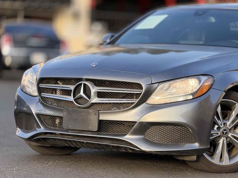 Used 2018 Mercedes-Benz C 300 Sedan w/ Multimedia Package image 5