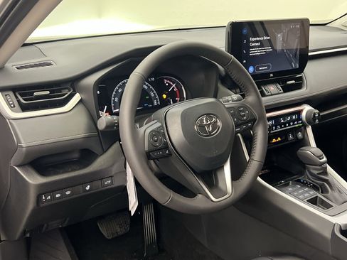 New 2025 Toyota RAV4 XLE Premium image 11