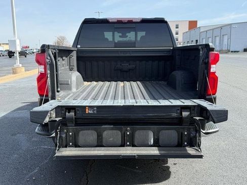 Used 2022 Chevrolet Silverado 1500 LTZ w/ LTZ Premium Package image 10