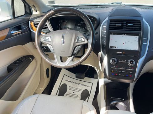 Used 2016 Lincoln MKC Reserve w/ Lincoln MKC Climate Package image 2