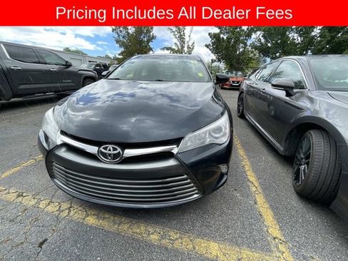 Used 2017 Toyota Camry LE FWD image 12