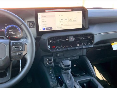 Certified 2025 Toyota Land Cruiser image 7