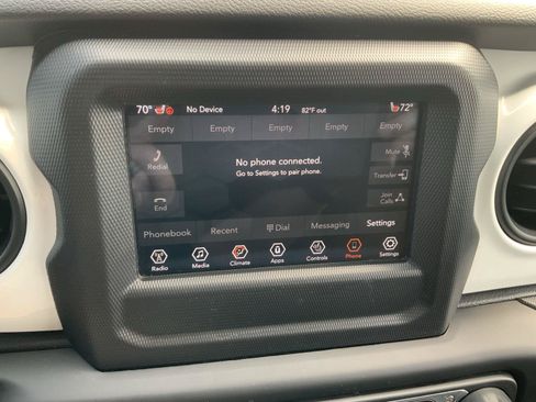 Used 2021 Jeep Wrangler Unlimited Sport AWD/4WD image 34