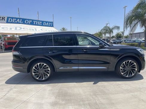 Used 2021 Lincoln Aviator Reserve w/ Equipment Group 202A image 9