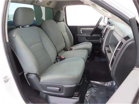 Used 2015 RAM 1500 Express image 18