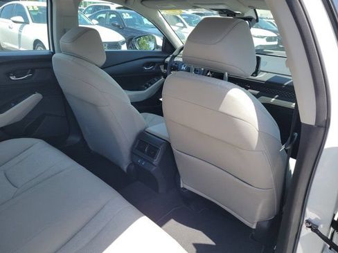 Used 2025 Honda Accord LX image 12