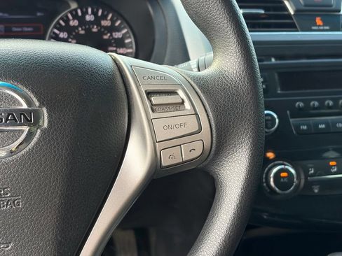Used 2014 Nissan Altima 2.5 S FWD image 17
