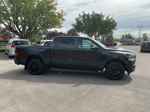 Used 2020 RAM 1500 Laramie AWD/4WD image 4