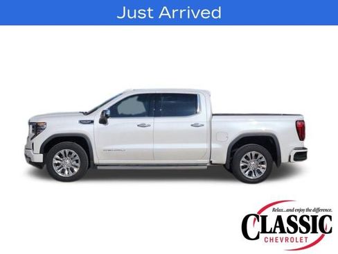 Used 2024 GMC Sierra 1500 Denali w/ Technology Package image 21