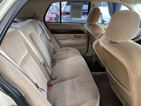 Used 2005 Mercury Grand Marquis GS image 14