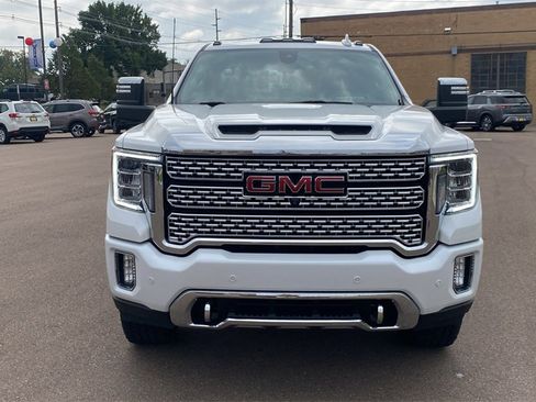 Used 2023 GMC Sierra 3500 Denali w/ Denali Ultimate Package image 2