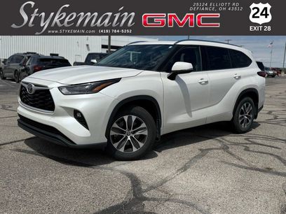 Used 2021 Toyota Highlander XLE