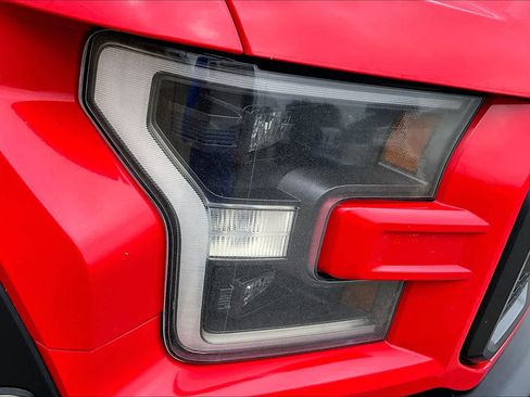 Used 2018 Ford F150 Raptor AWD/4WD image 27