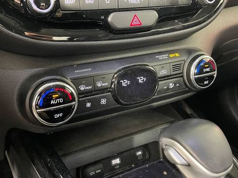 Certified 2023 Kia Soul GT-Line FWD image 8
