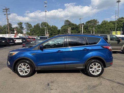 Used 2018 Ford Escape SE AWD/4WD image 5